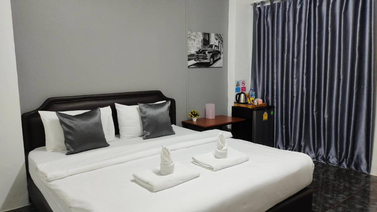 Ada Apartment - อาดา อพาร์ทเมนท์ Bangkok Eksteriør bilde