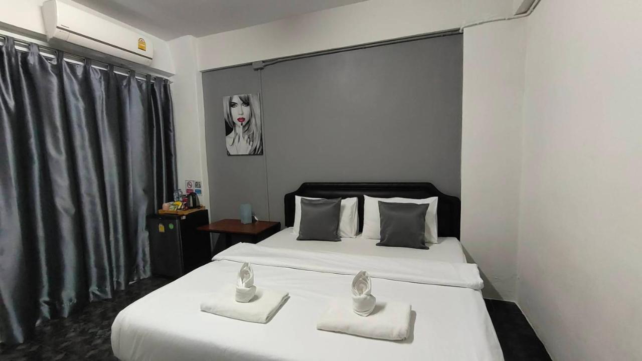 Ada Apartment - อาดา อพาร์ทเมนท์ Bangkok Eksteriør bilde